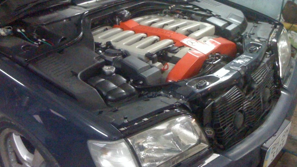 Mercedes-Benz S-Class 600SEL 5
