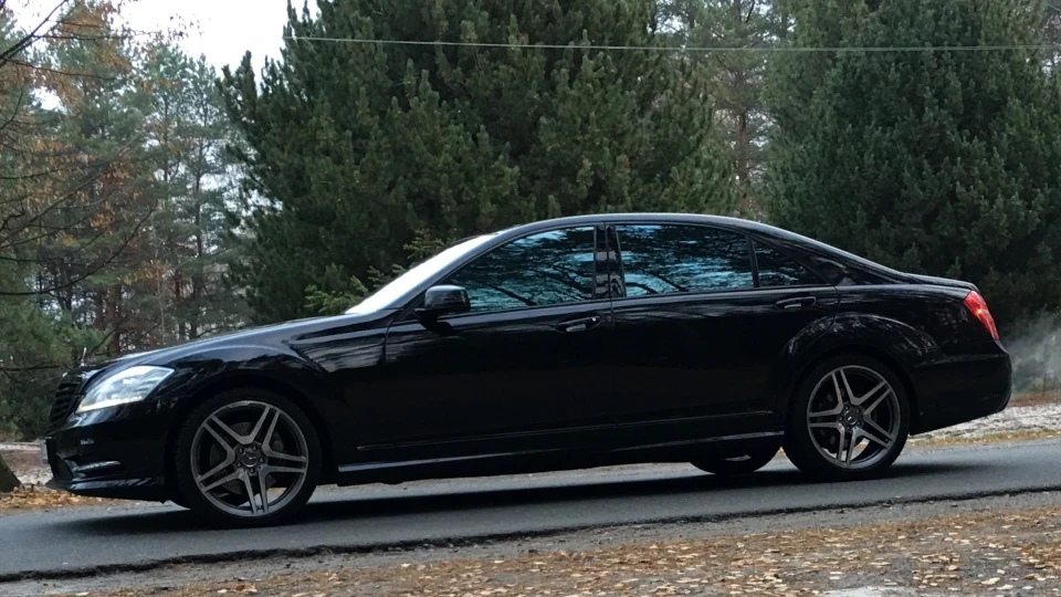 Mercedes-Benz S-Class AMG SPORT PACK (designo) 5