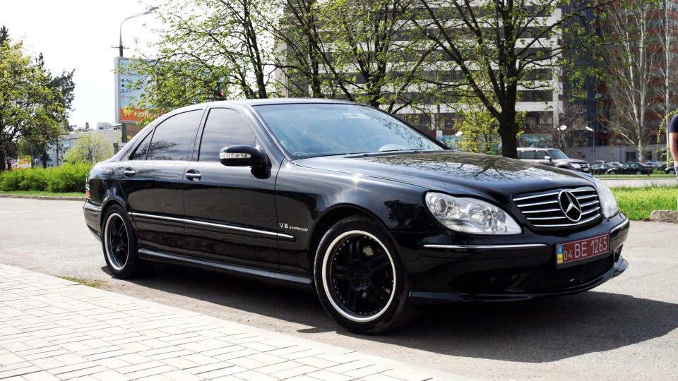 Mercedes-Benz S-Class ///AMG стайл
