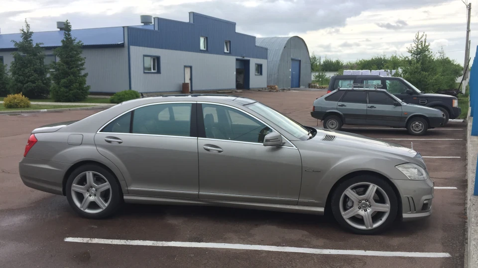 Mercedes-Benz S-Class AMG 2