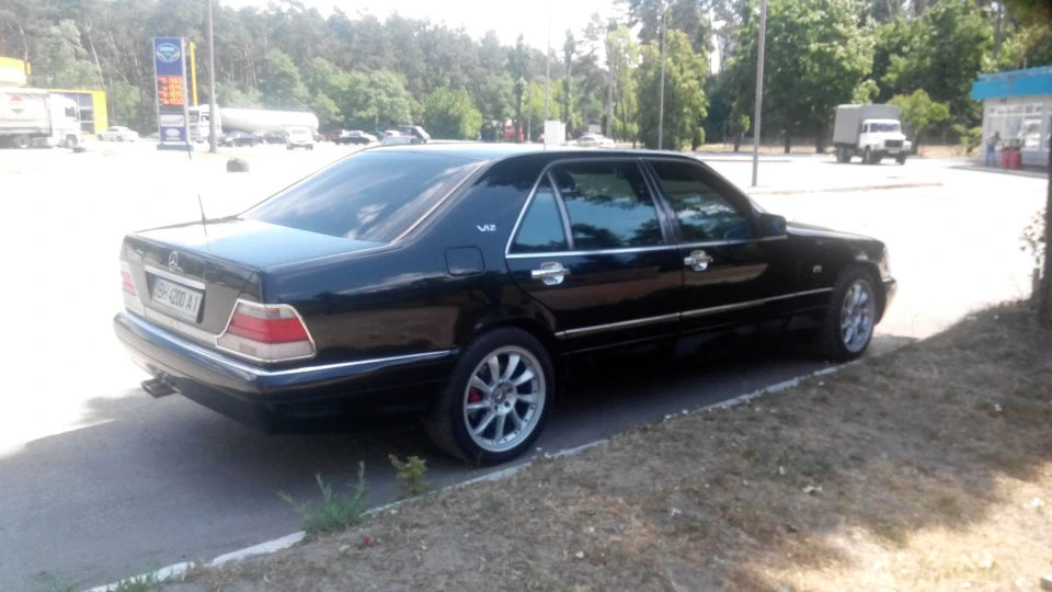 Mercedes-Benz S-Class Чорний Кабан