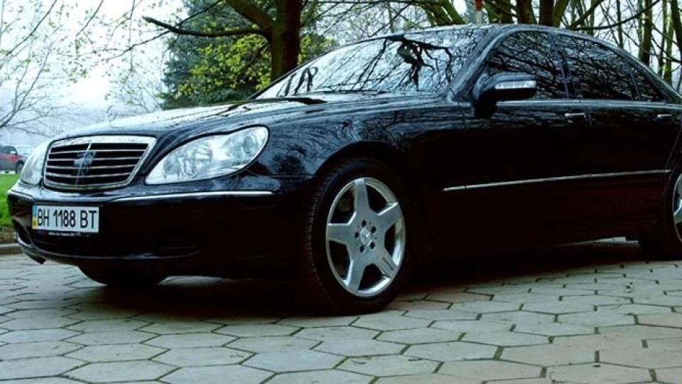 Mercedes-Benz S-Class Чорний бізнес VIP 2