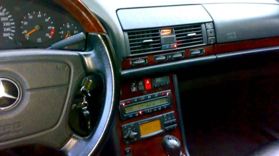 Mercedes-Benz S-Class Чорний Кабан 4