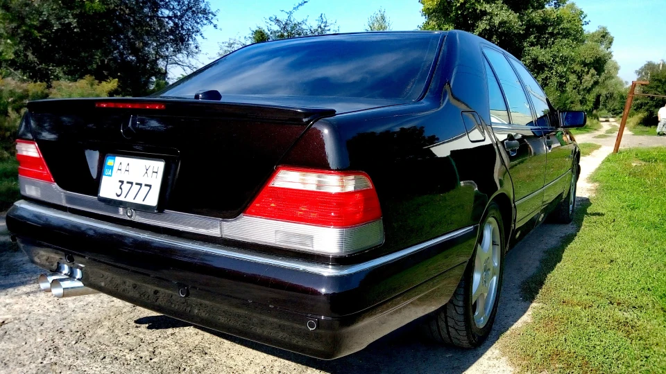 Mercedes-Benz S-Class Чорний рубін （Майбах） 2
