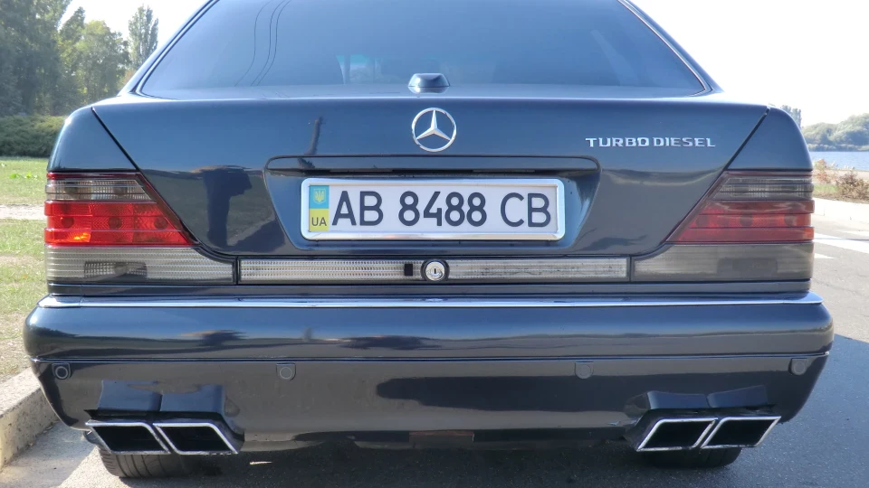 Mercedes-Benz S-Class Diplomat
