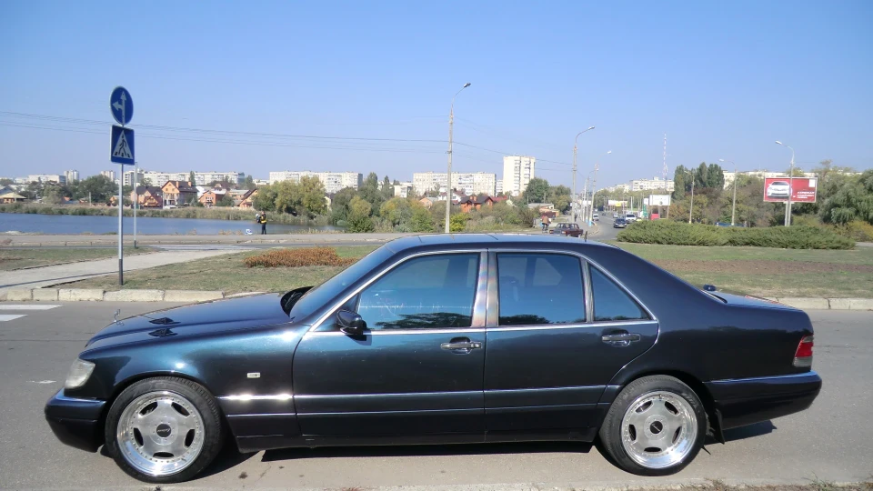 Mercedes-Benz S-Class Diplomat 3