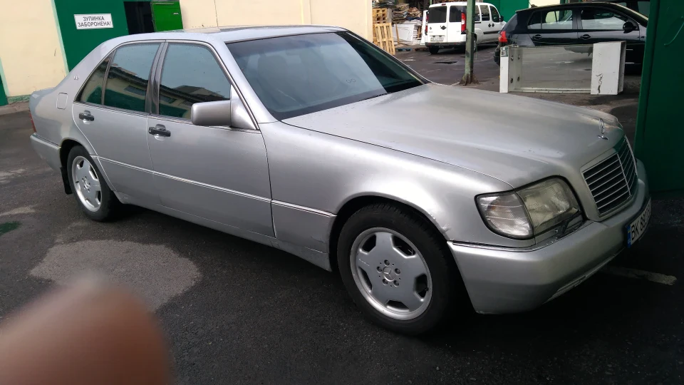 Mercedes-Benz S-Class - ядро ​​харизми Mercedes 4