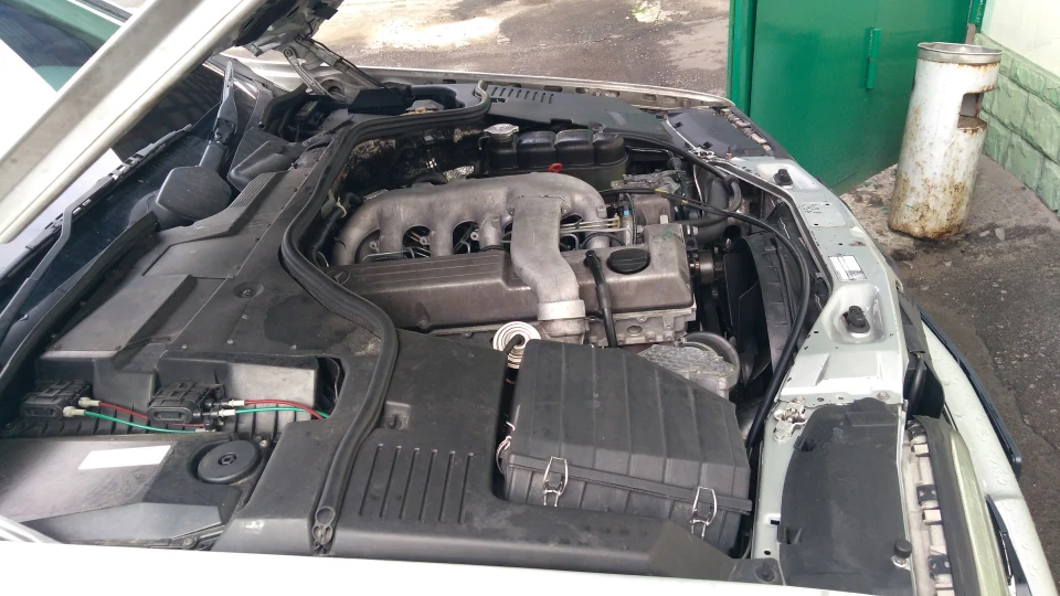 Mercedes-Benz S-Class - ядро ​​харизми Mercedes 5