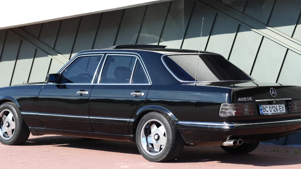 Mercedes-Benz S-Class KING of CARS 2