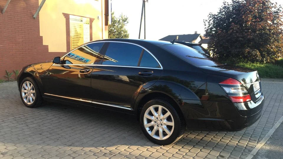 Mercedes-Benz S-Class Long 3