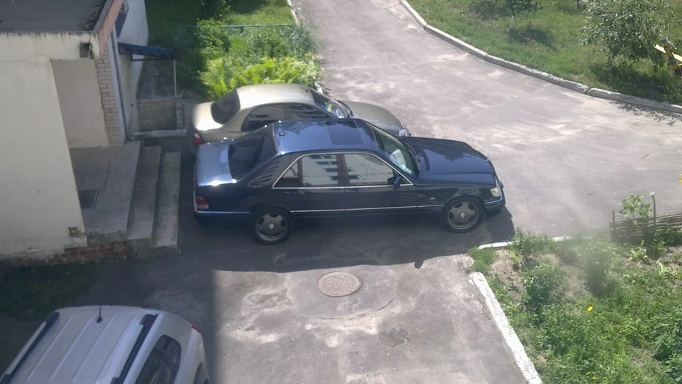 Mercedes-Benz S-Class Мерседес W140 4.2 4