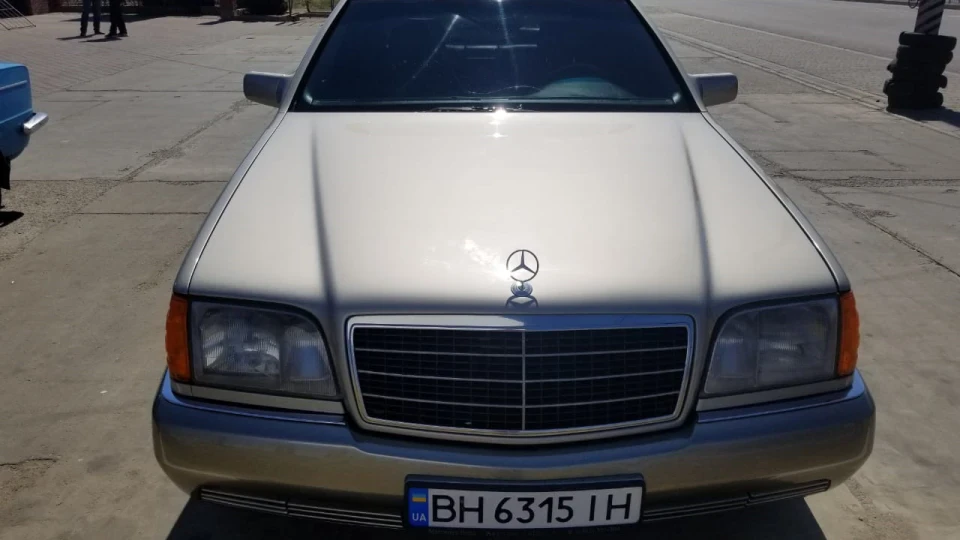 Mercedes-Benz S-Class Один з перших 2