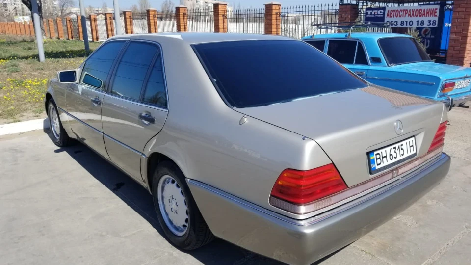 Mercedes-Benz S-Class Один з перших 3