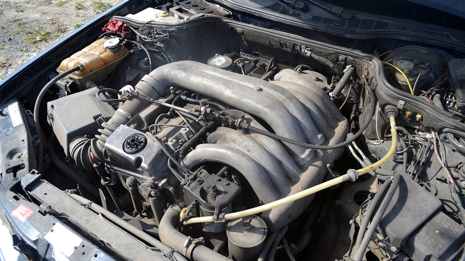 Mercedes-Benz S-Class Рестайл з 1985 на 1991 5