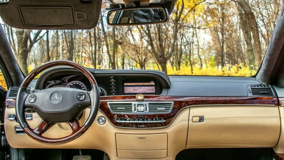 Mercedes-Benz S-Class S 600 5