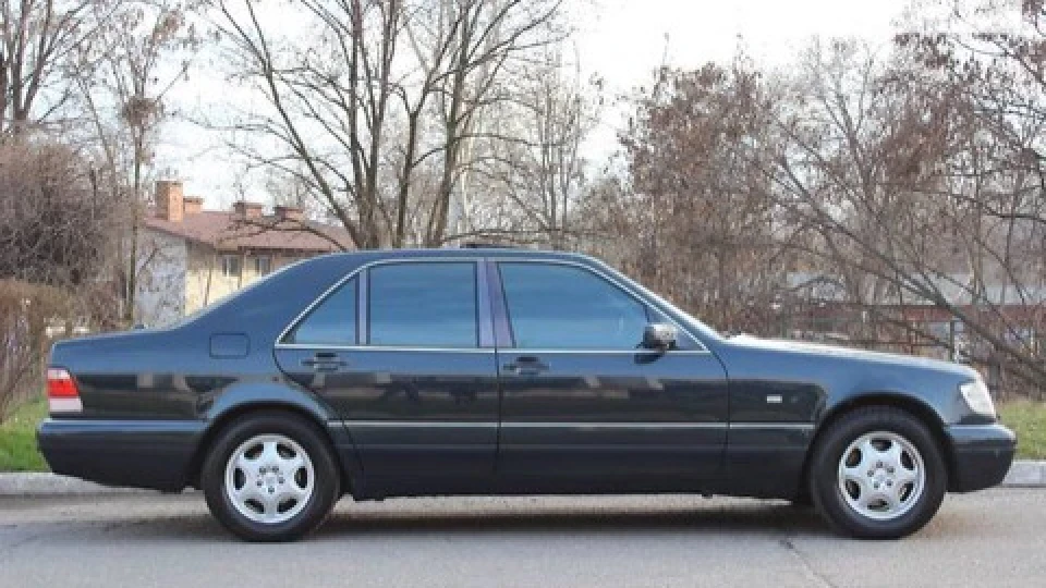 Mercedes-Benz S-Class S320-M104.994 5