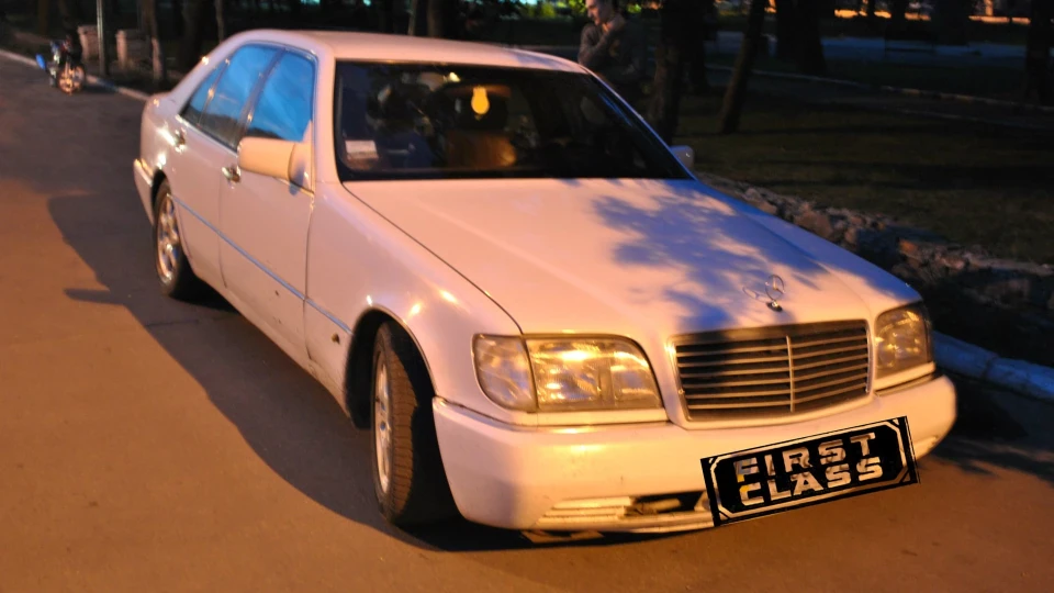Mercedes-Benz S-Class S350 TD 3