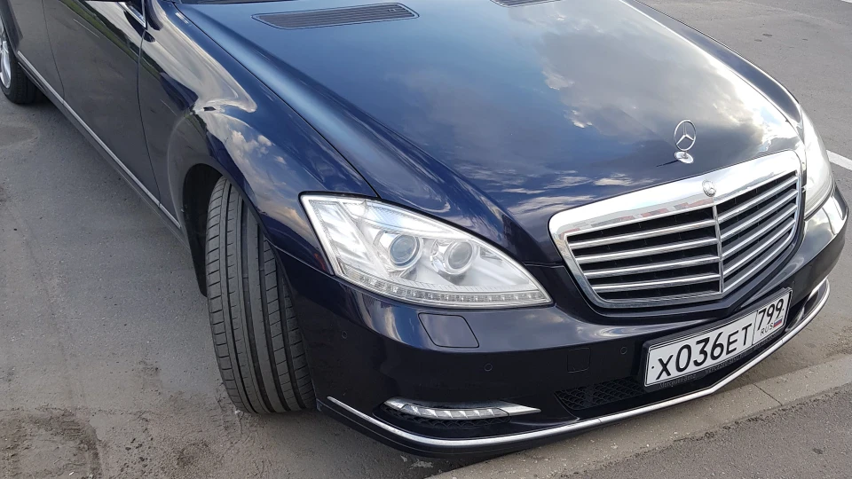 Mercedes-Benz S-Class S500 4Matic 4