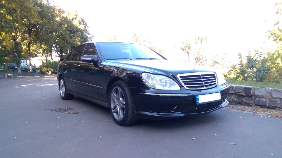 Mercedes-Benz S-Class S500L