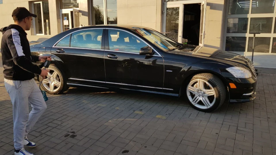 Mercedes-Benz S-Class S550 AMG 5