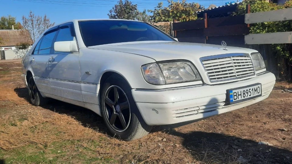 Mercedes-Benz S-Class S600 Білий Перламутр