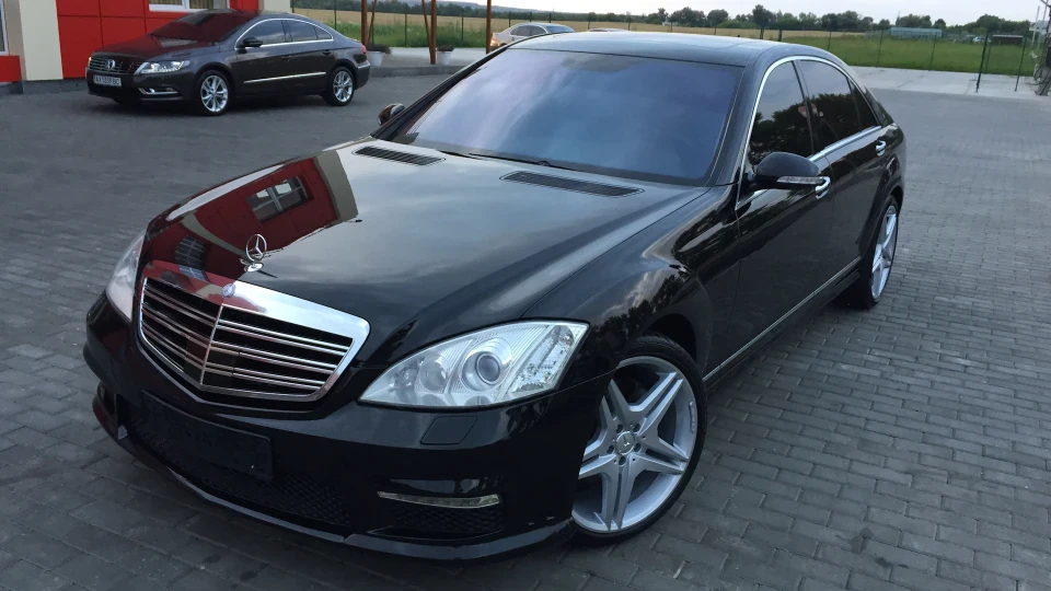 Mercedes-Benz S-Class S63
