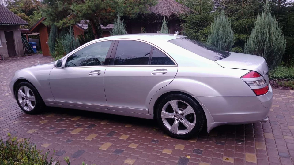 Mercedes-Benz S-Class Сіра миша