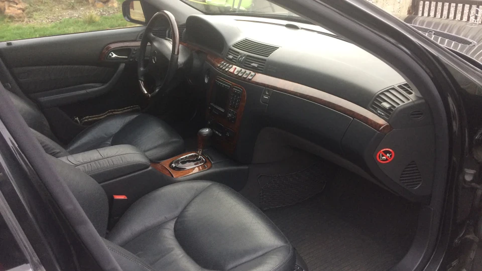 Mercedes-Benz S-Class Sicher 2
