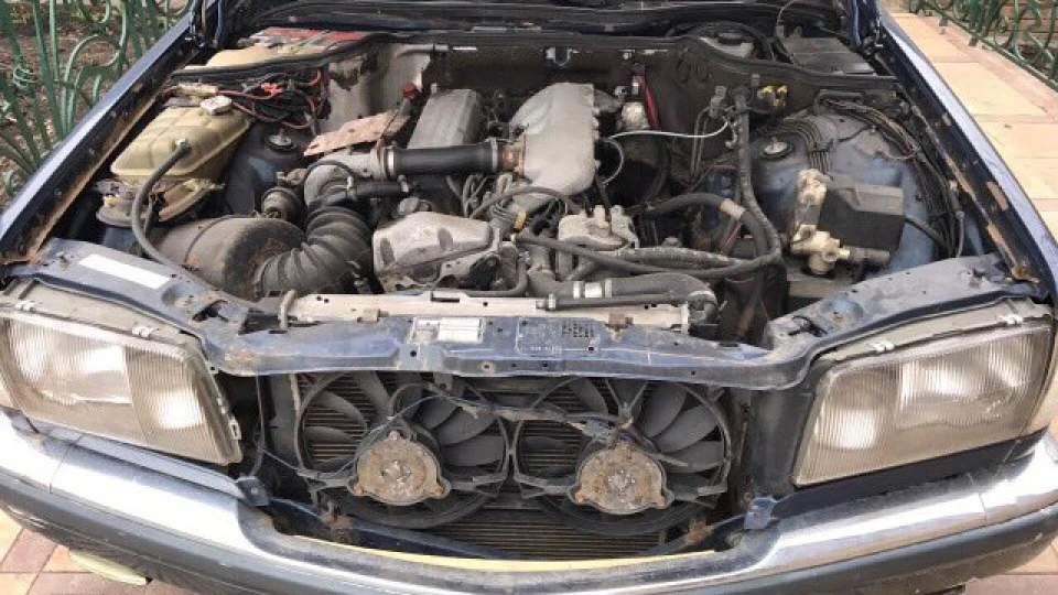 Mercedes-Benz S-Class Синій лайнер