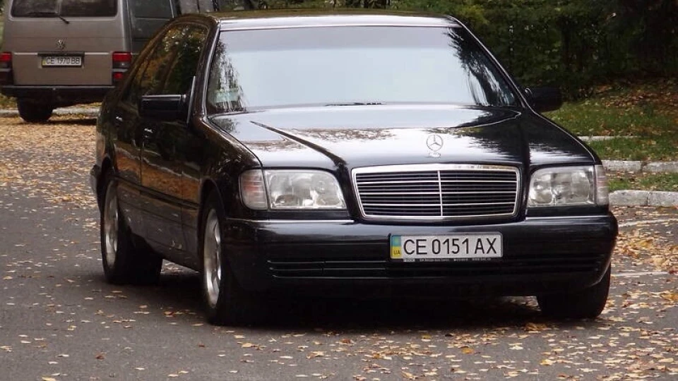 Mercedes-Benz S-Class Слон і К