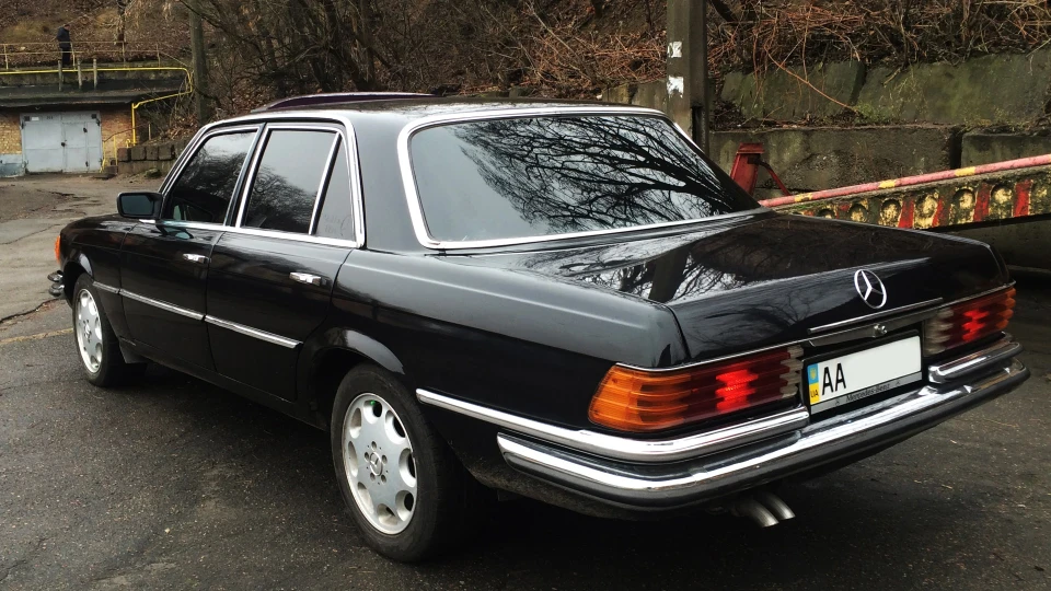 Mercedes-Benz S-Class "Stolz" 5