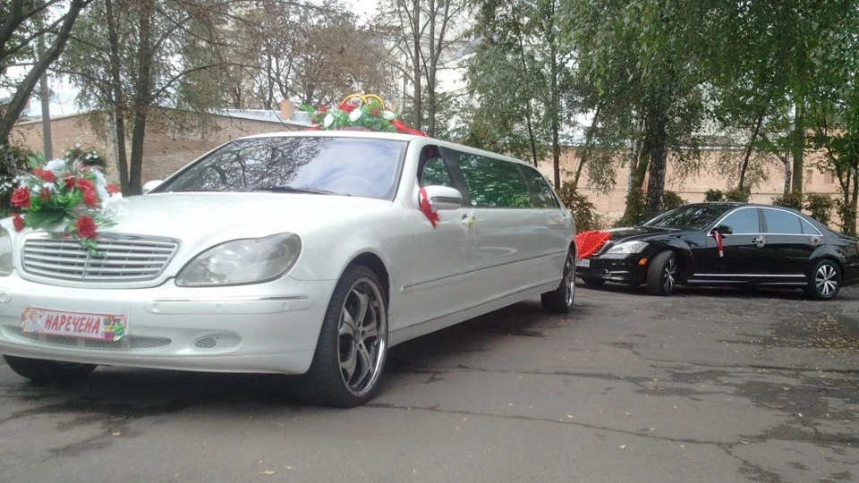 Mercedes-Benz S-Class вже лімузин і вже 221AMG
