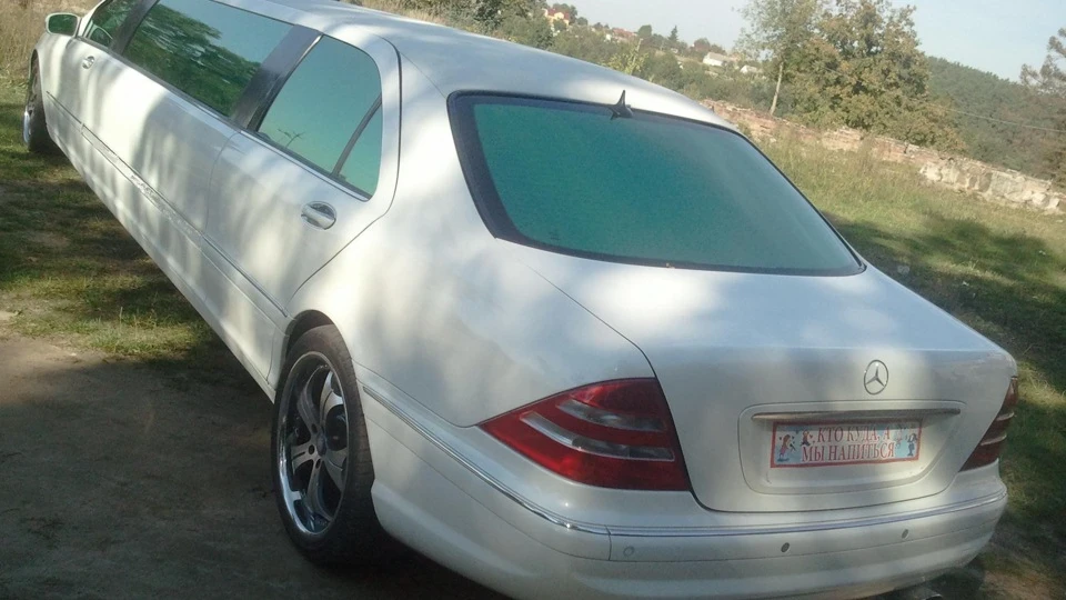 Mercedes-Benz S-Class вже лімузин і вже 221AMG 4