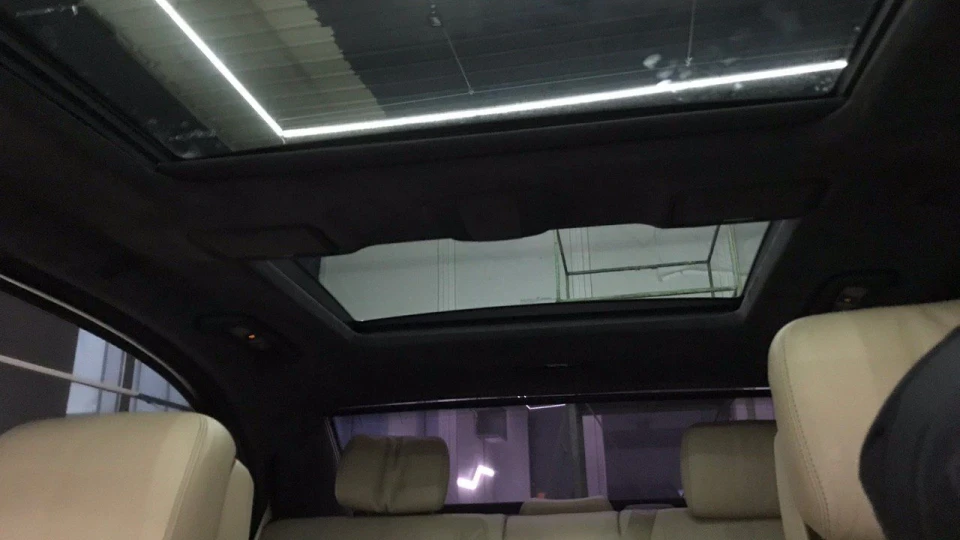 Mercedes-Benz S-Class V12 Biturbo 2