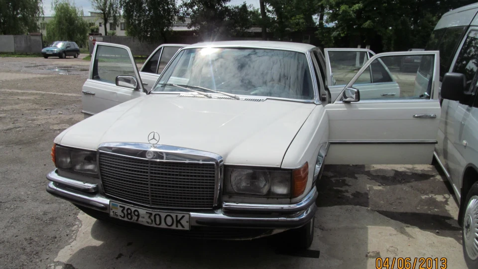 Mercedes-Benz S-Class W 116 2