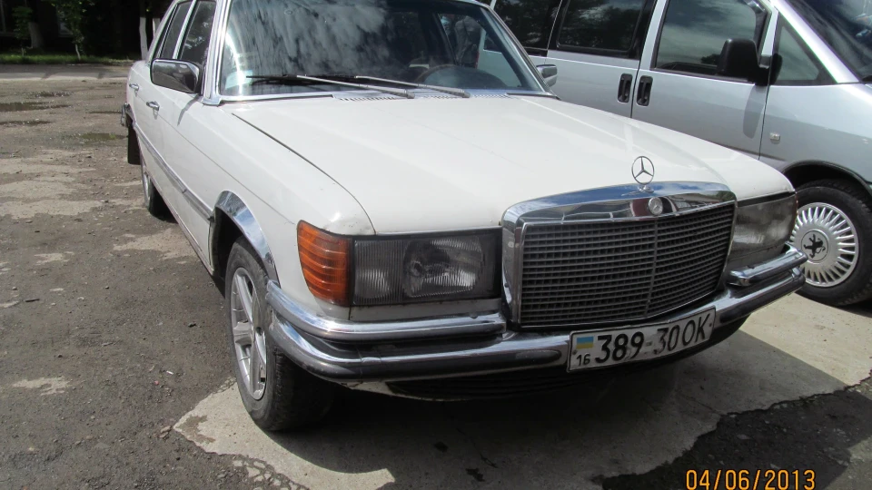 Mercedes-Benz S-Class W 116 3