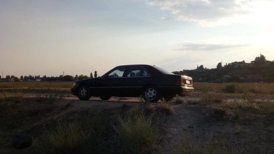 Mercedes-Benz S-Class W140 S320 1998 года 4