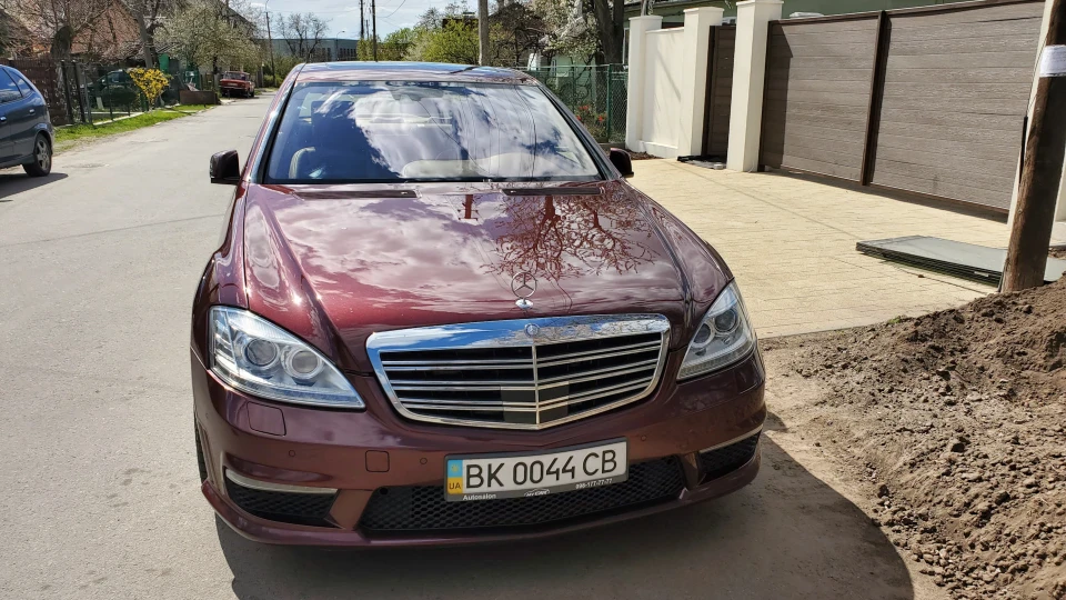 Mercedes-Benz S-Class w221 Вишневий 3