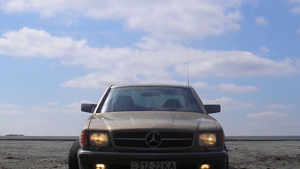 Mercedes-Benz SEC-Class 4