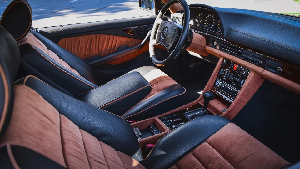 Mercedes-Benz SEC-Class 2