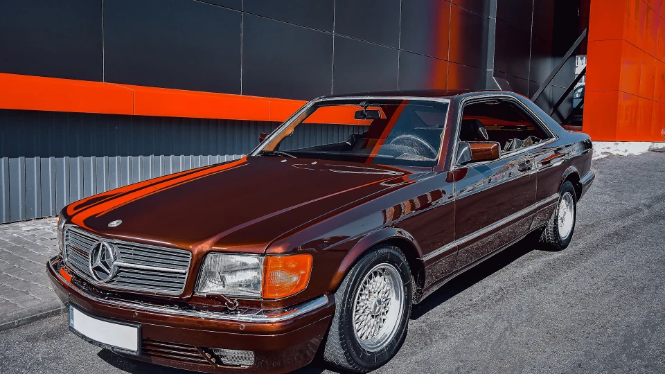 Mercedes-Benz SEC-Class 3