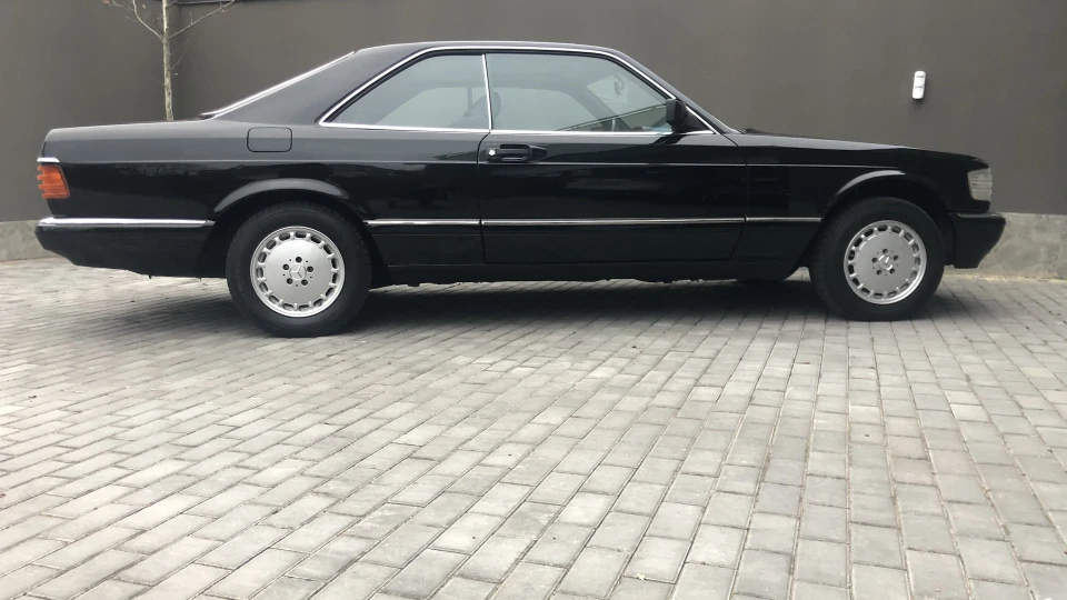 Mercedes-Benz SEC-Class SEC560