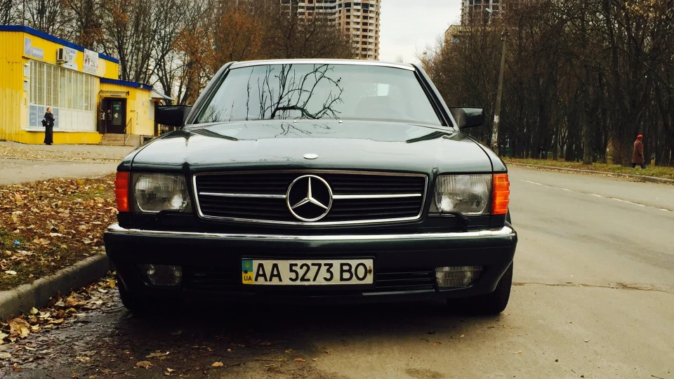 Mercedes-Benz SEC-Class Зелена шафа-купе