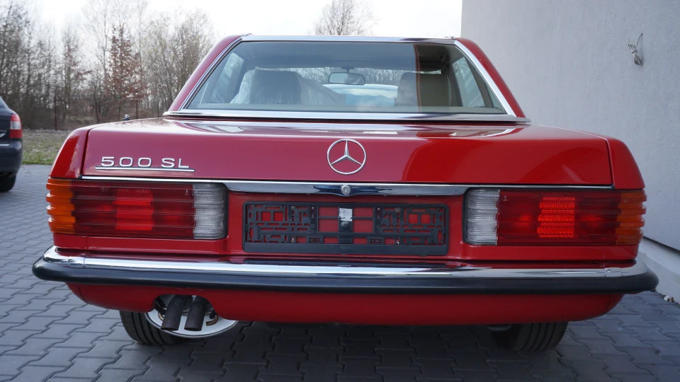Mercedes-Benz SL-Class 3