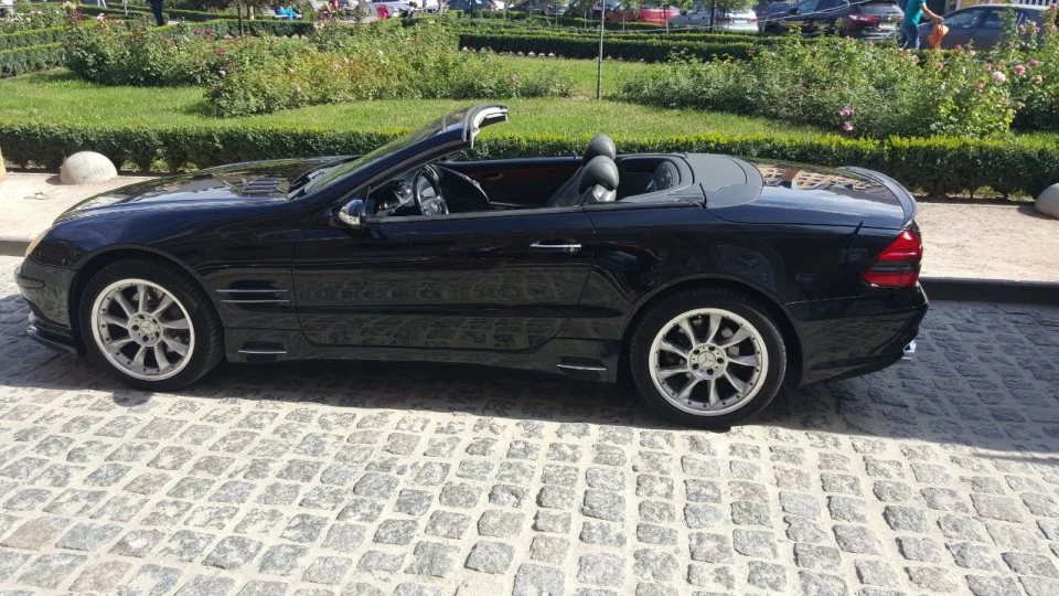 Mercedes-Benz SL-Class Black