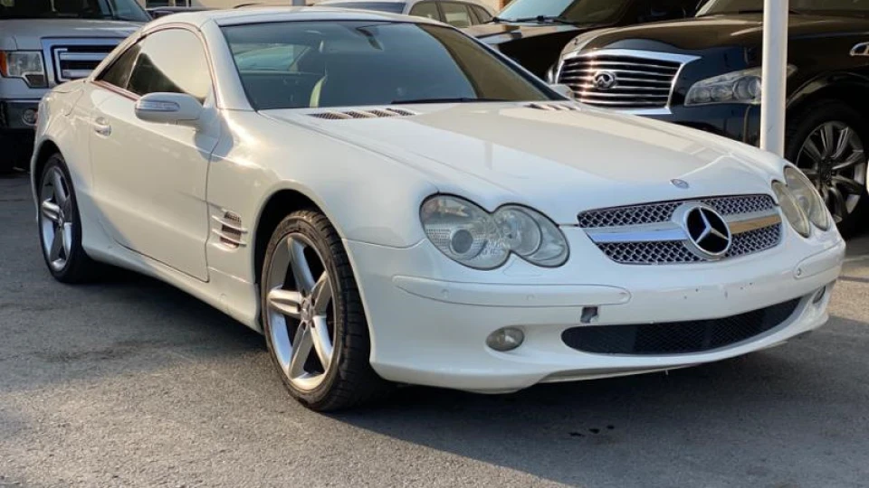Mercedes-Benz SL-Class SL500 3