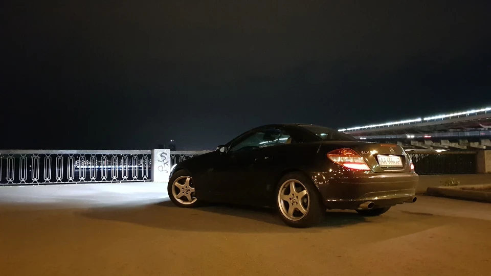 Mercedes-Benz SLK 350 roadster 5
