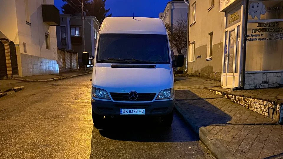 Mercedes-Benz Sprinter 2
