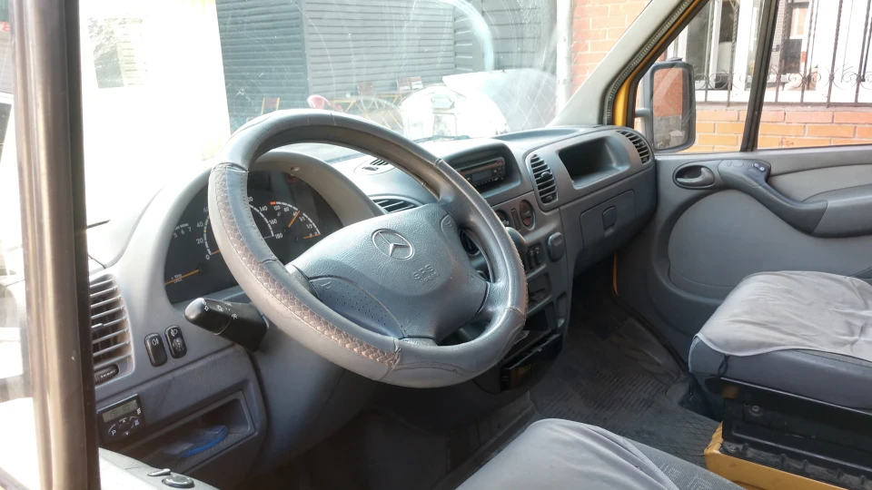 Mercedes-Benz Sprinter 5