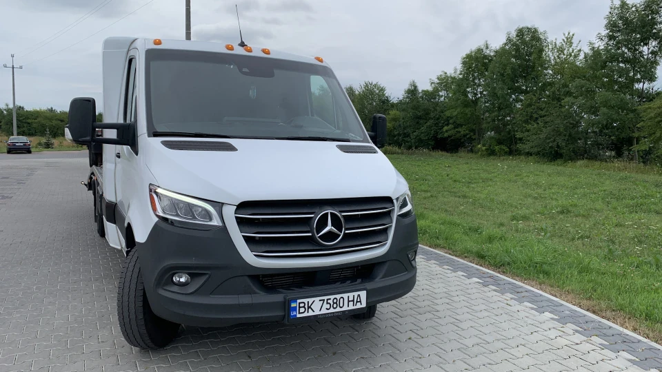 Mercedes-Benz Sprinter